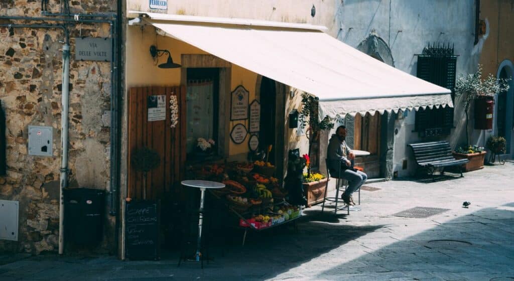 Installation d’un Store Banne | decor-paysage